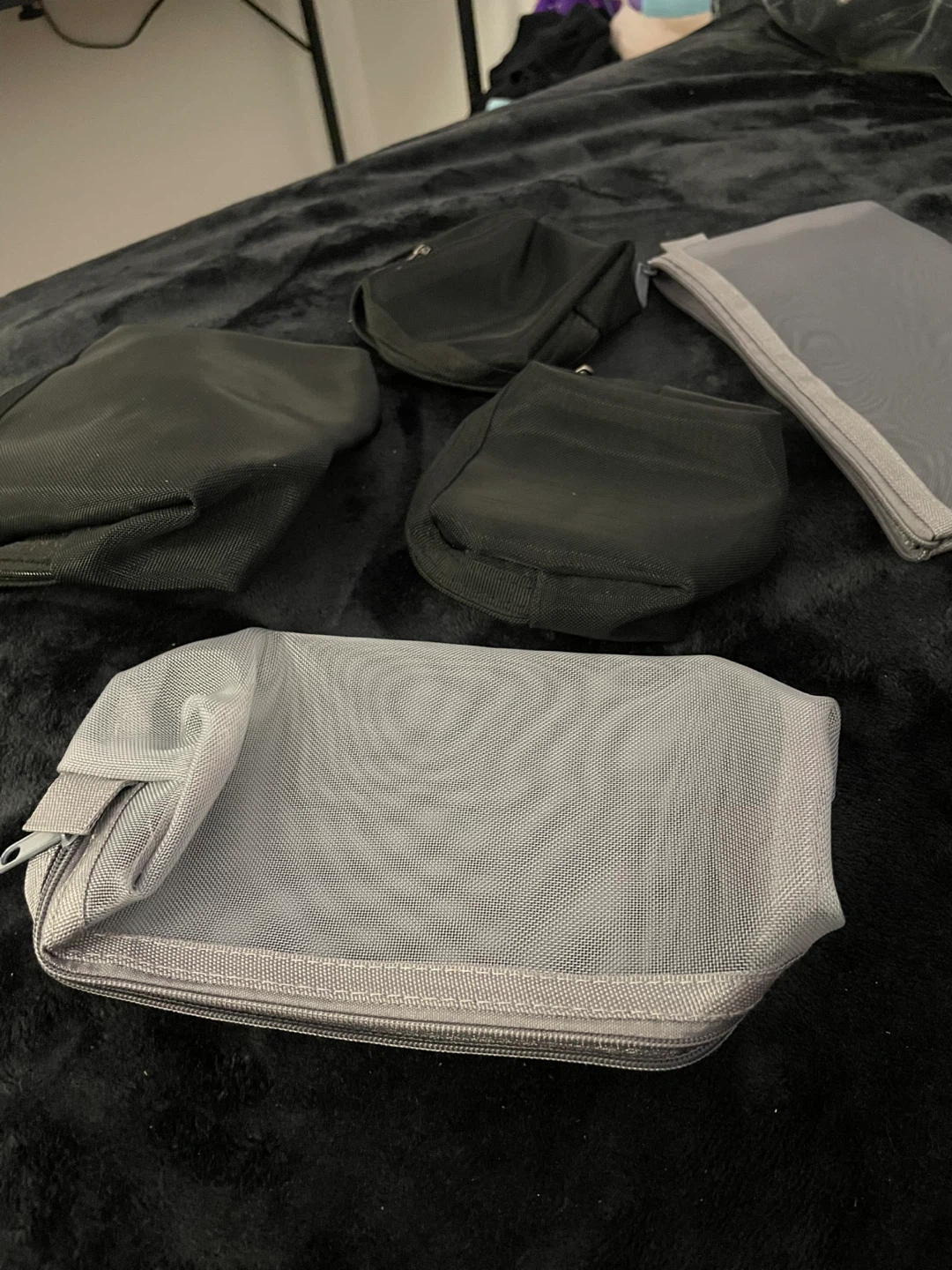 Lot of 5 Assorted Mesh Bags - photo 2