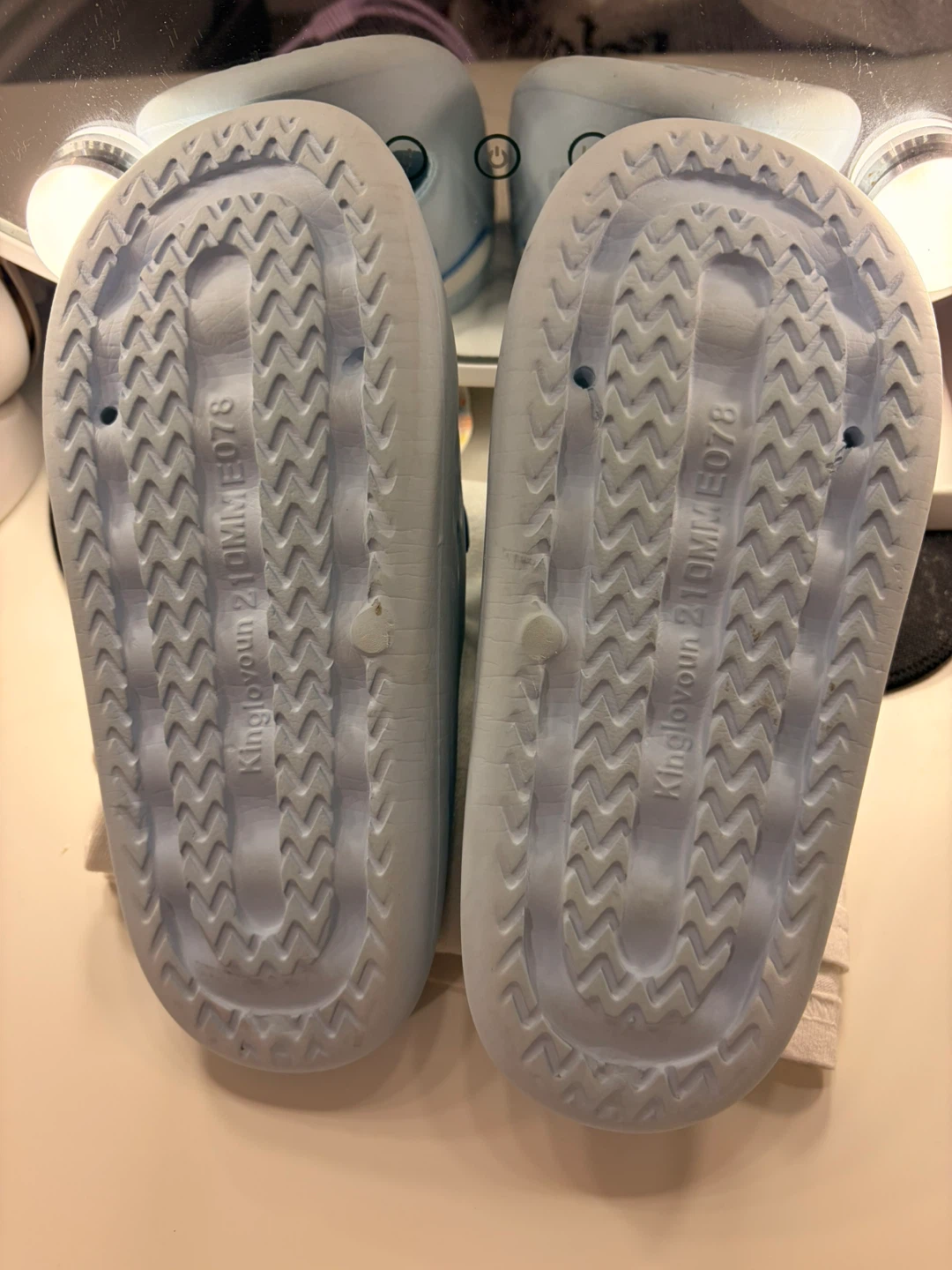 Light Blue Cartoon Slides - Size 210MM - photo 2