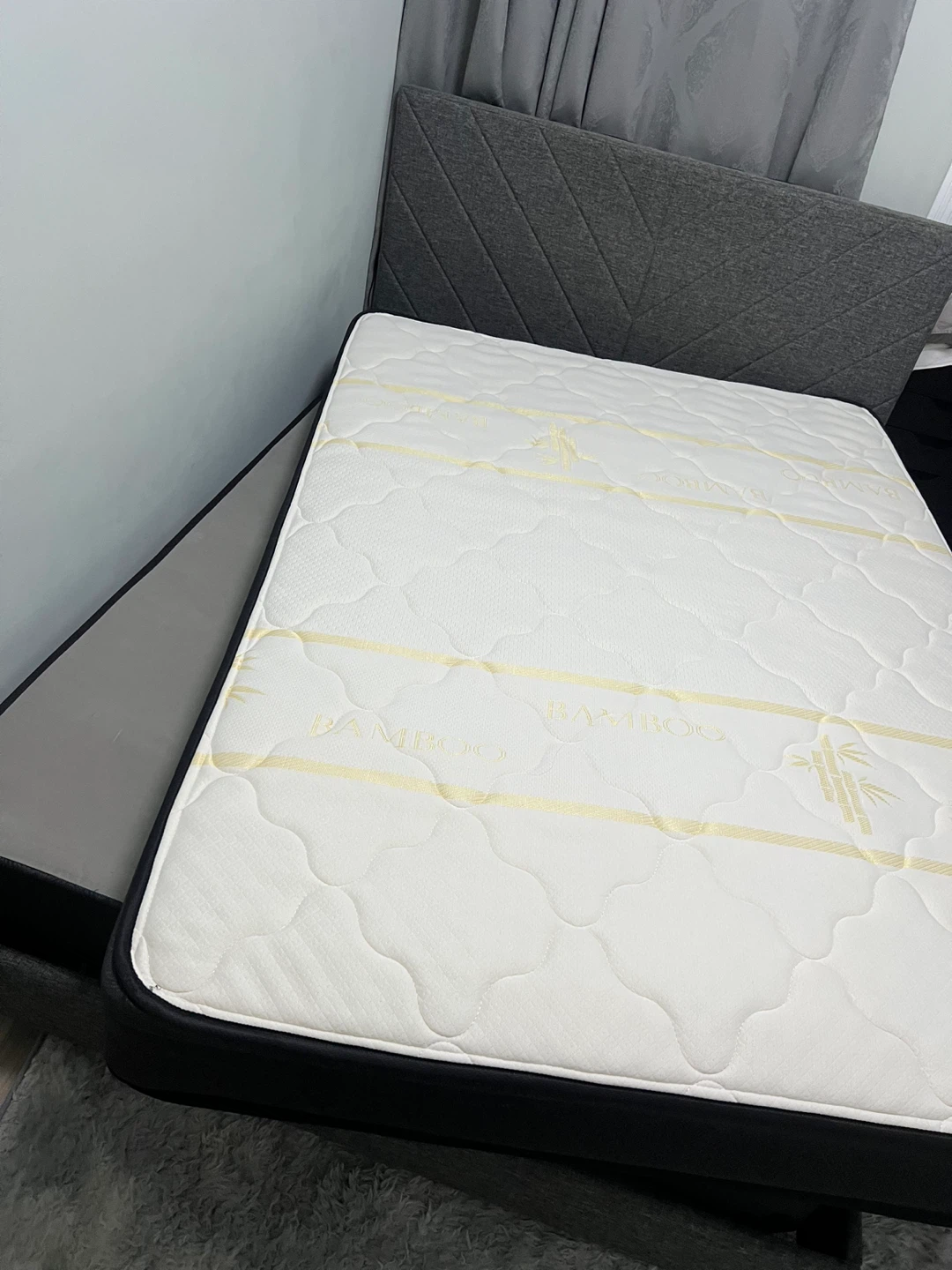 Double bed hybrid Mattress and boxspring
