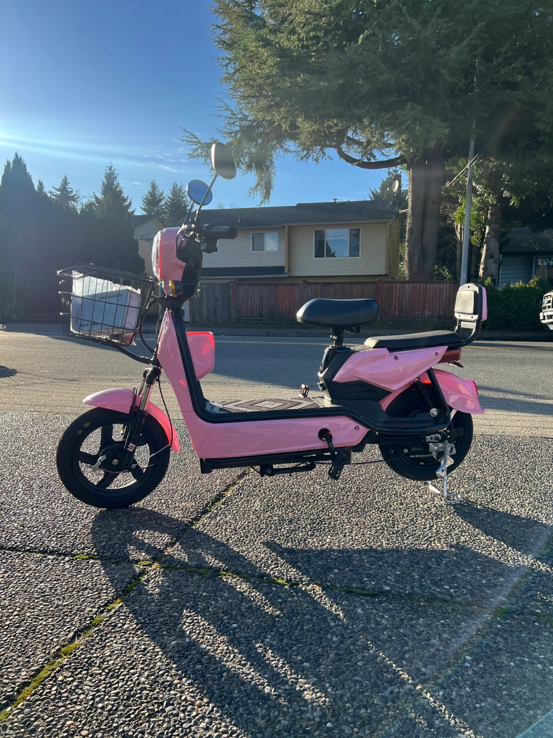 Pink Electric Scooter Moped - photo 2