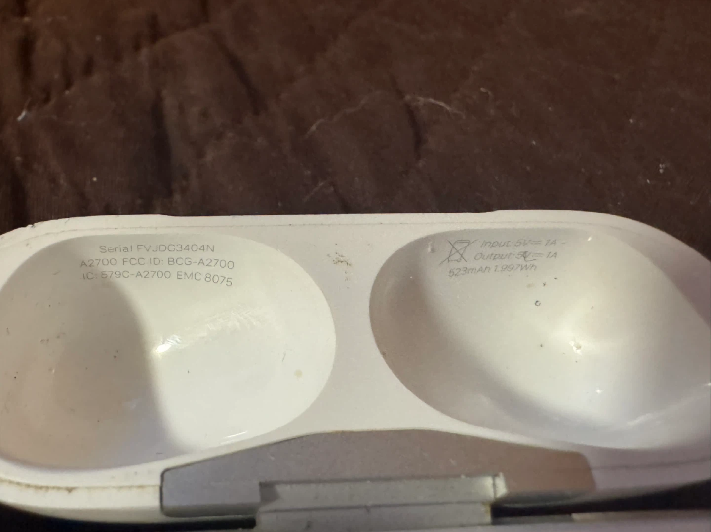 Apple AirPods Pro Charging Case - photo 5