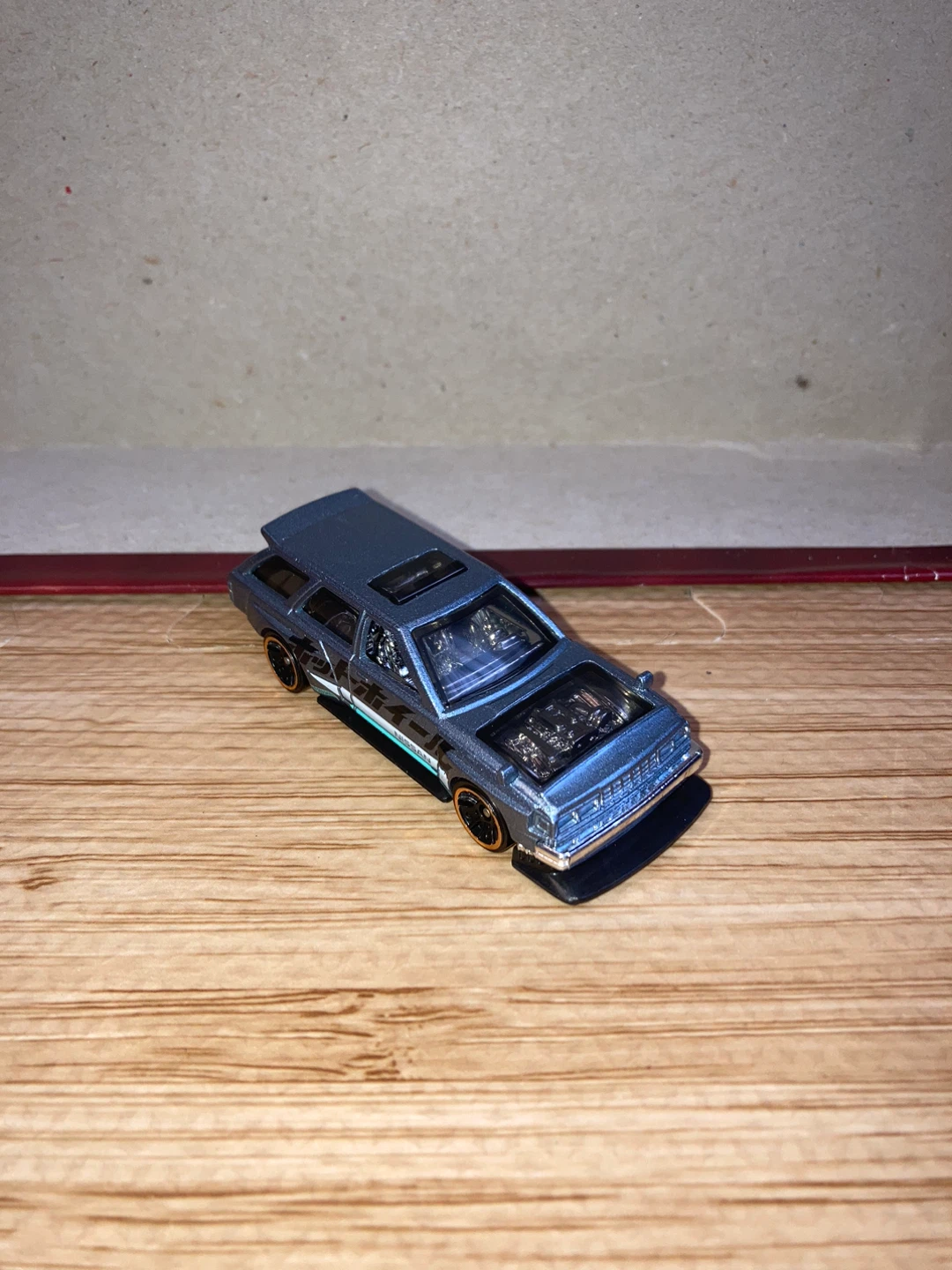 Hot Wheels Loose / Nissan Maxima Drift Car / Silver
