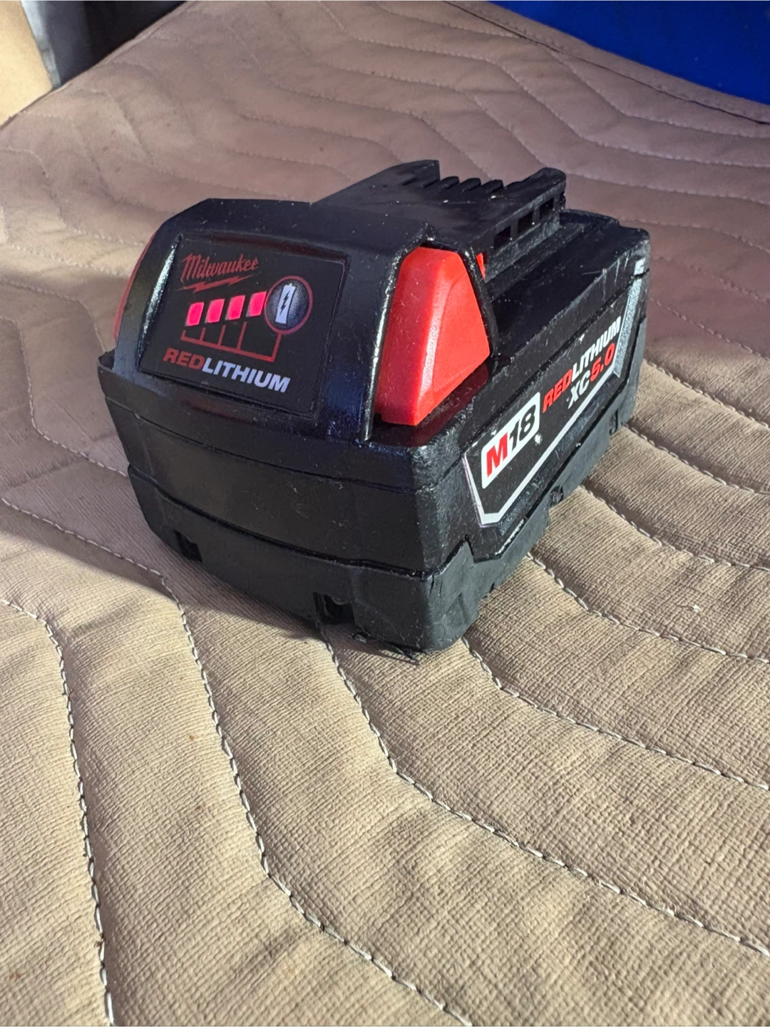 Milwaukee M18 REDLITHIUM XC 5.0 Battery - photo 3