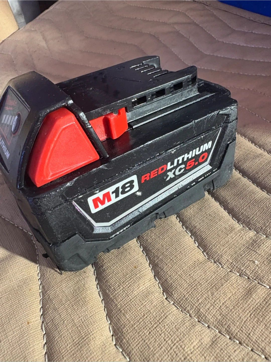Milwaukee M18 REDLITHIUM XC 5.0 Battery - photo 4