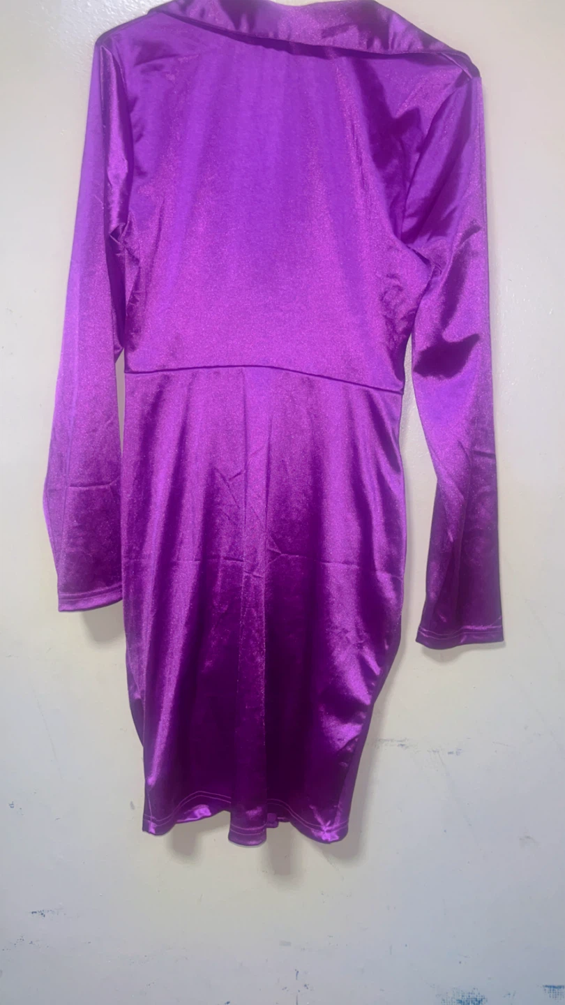 Purple Ruched Long Sleeve Dress Size M🏆