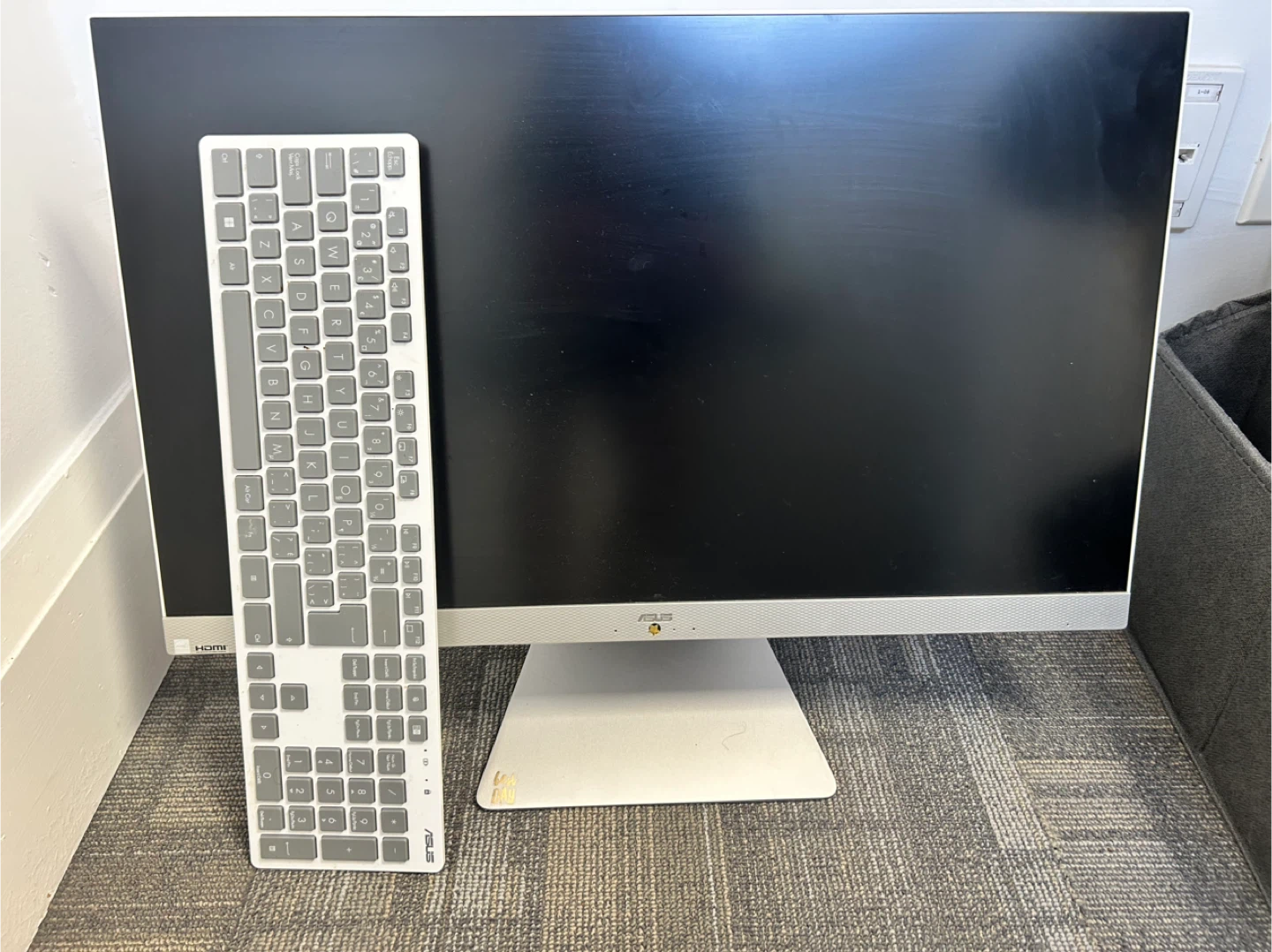 ASUS All-in-One PC rarely used. Large screen - photo 3