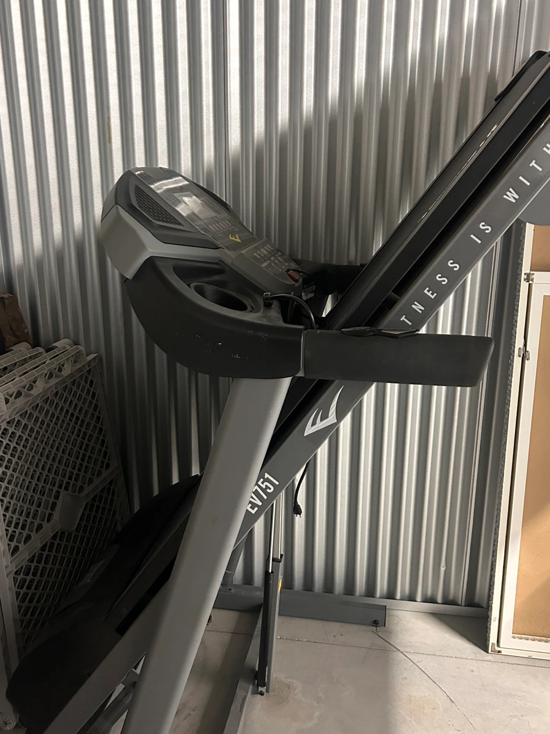 Everlast EV751 Treadmill - photo 2