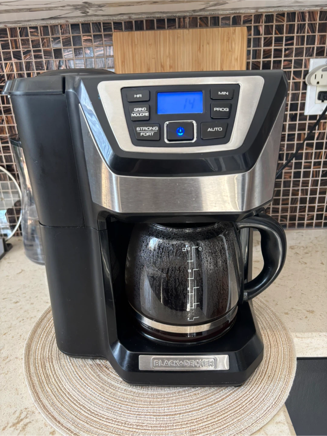 BLACK+DECKER 12-cup Coffee Maker