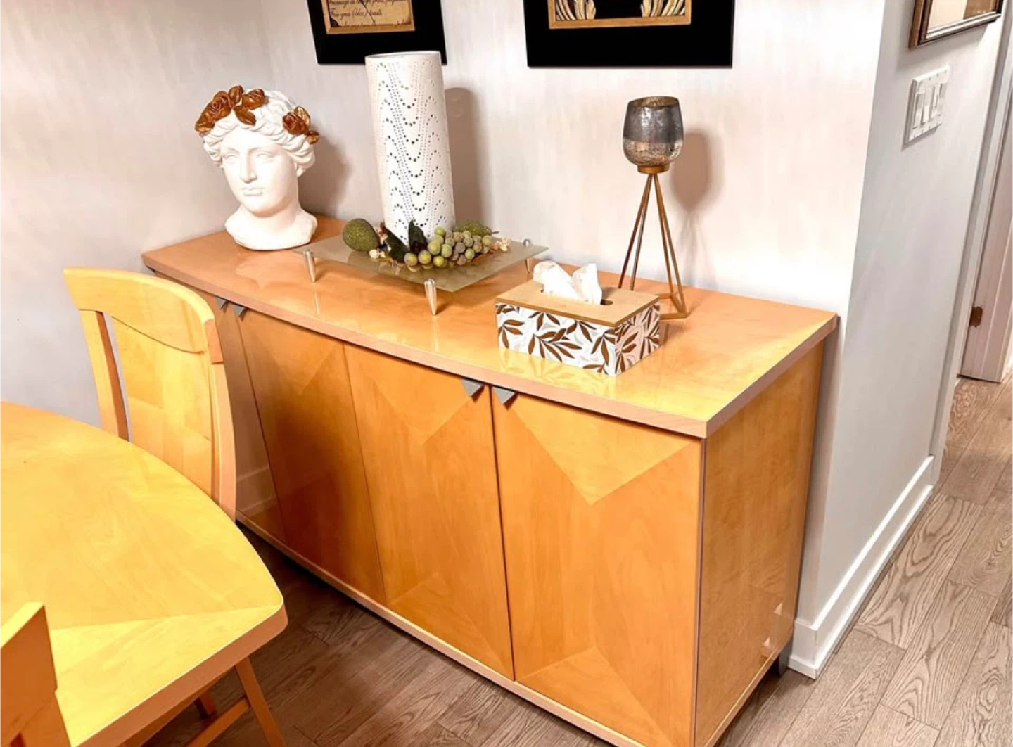 Dining Table and 6 Chairs Set & Matching Sideboard - photo 2