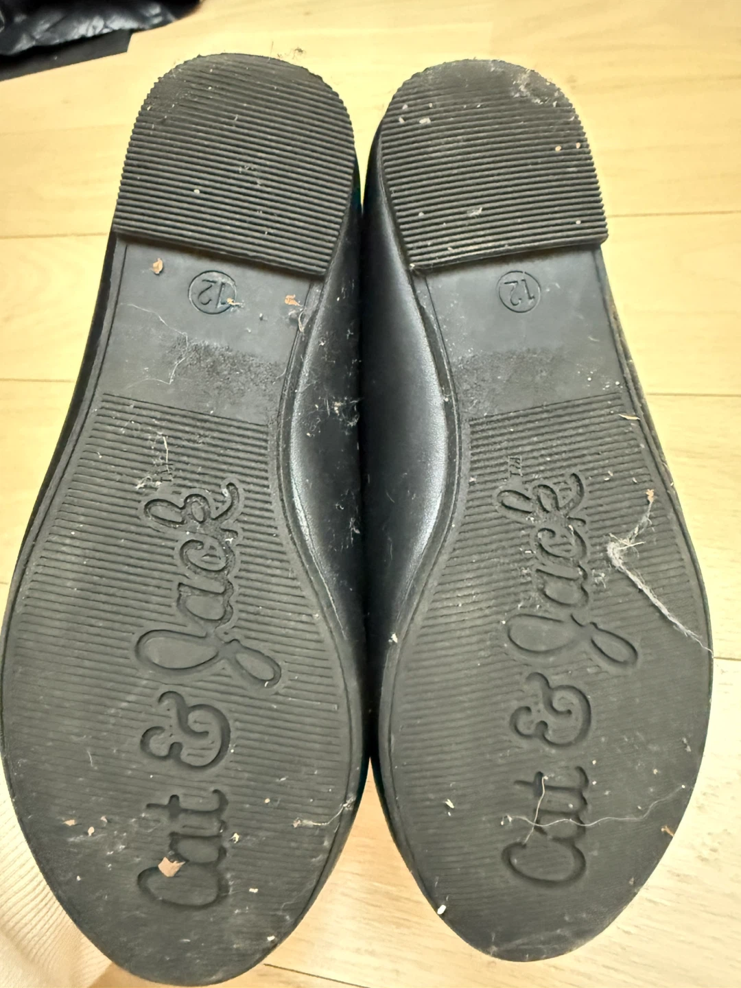 Cat & Jack Black Ballet Flats - Kids Size 12 - photo 2