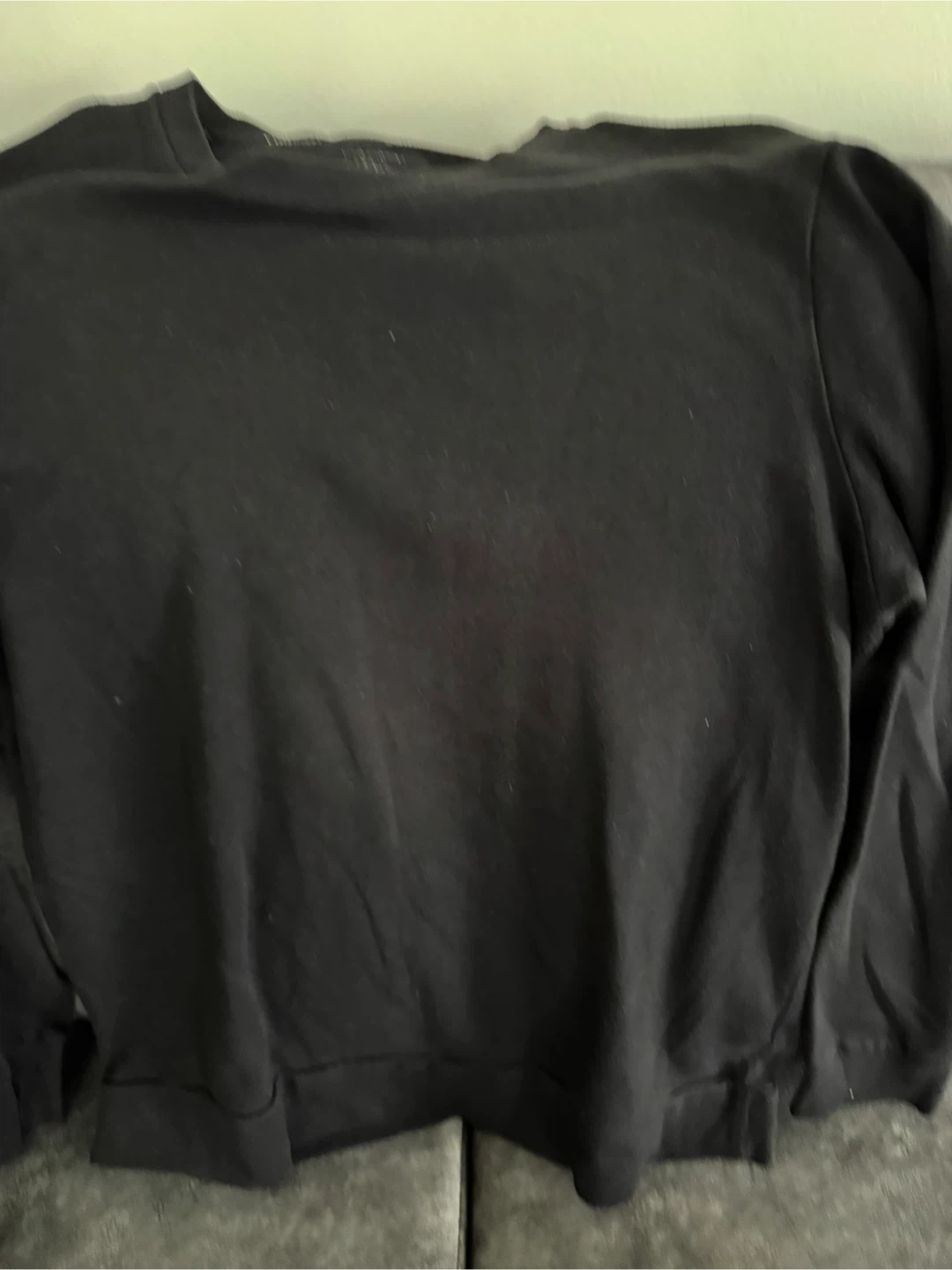 Calvin Klein Black Crew Neck Sweatshirt - Size L 🏆 - photo 3
