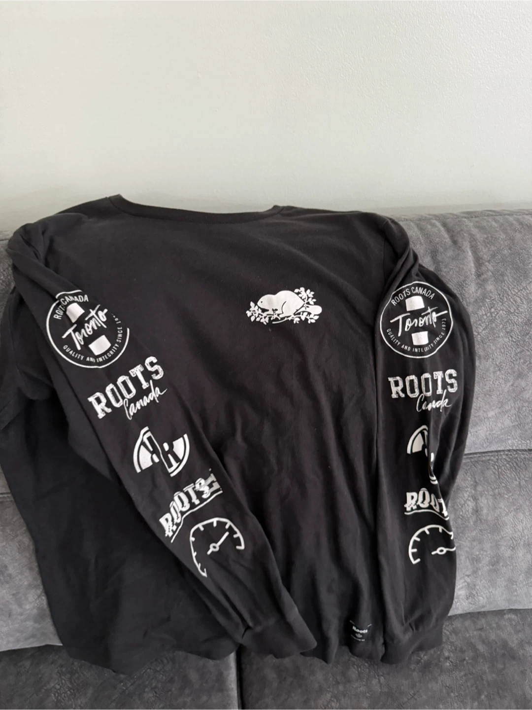 Roots Canada Long Sleeve T-Shirt - Black - Size M 🏆 - photo 2