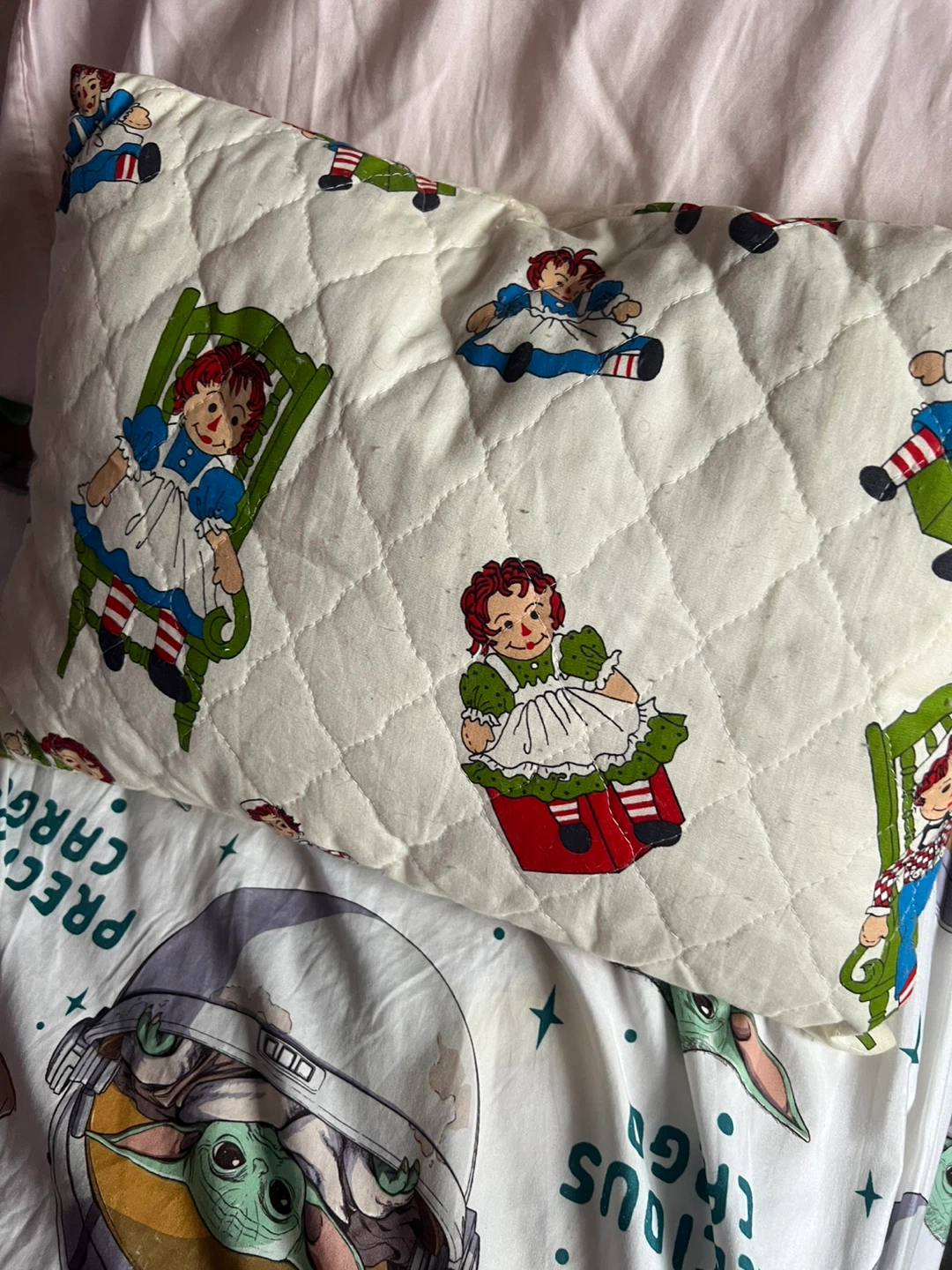 Raggedy Ann & Andy Quilted Pillow 🏆 - photo 3