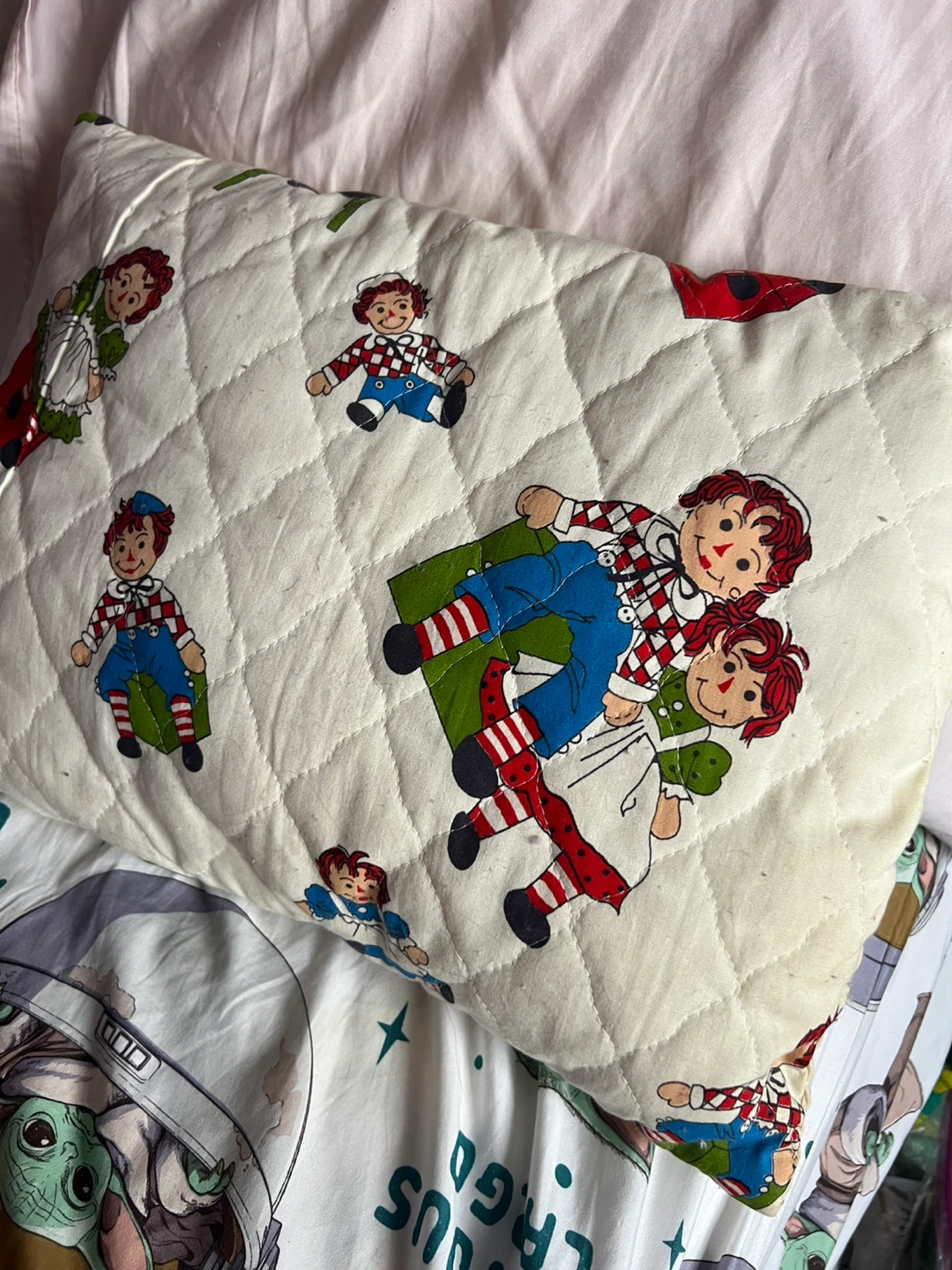 Raggedy Ann & Andy Quilted Pillow 🏆 - photo 2