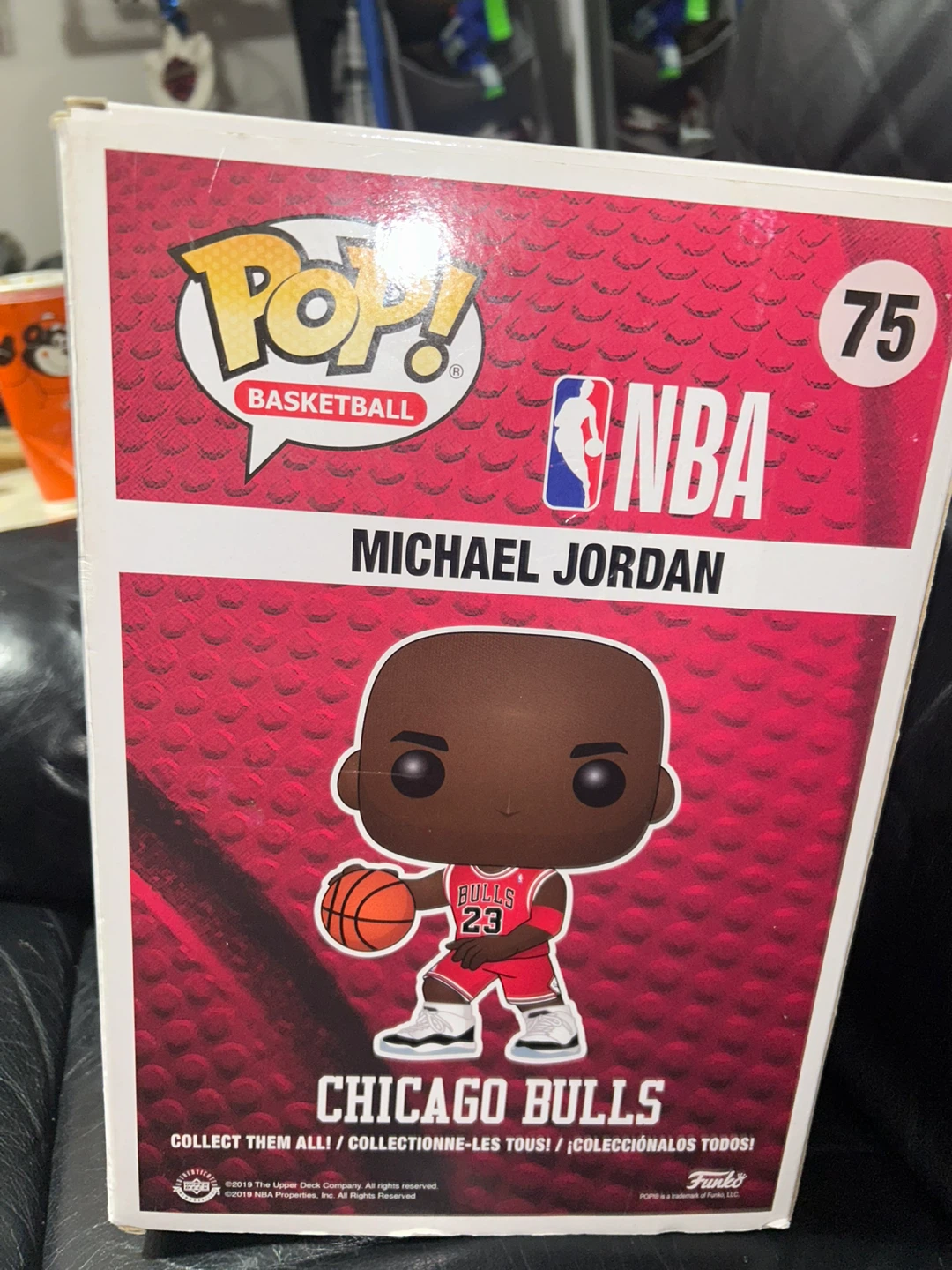 Mega sized Funko Pop NBA Michael Jordan Chicago Bulls #75 - photo 2