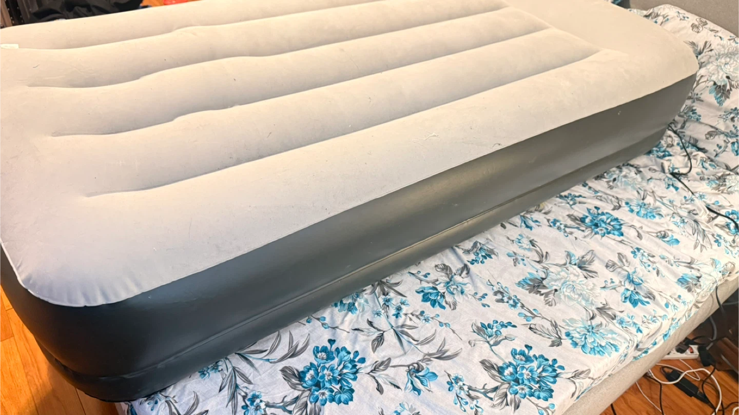 SLEEPLUX Inflatable Air Mattress - photo 3