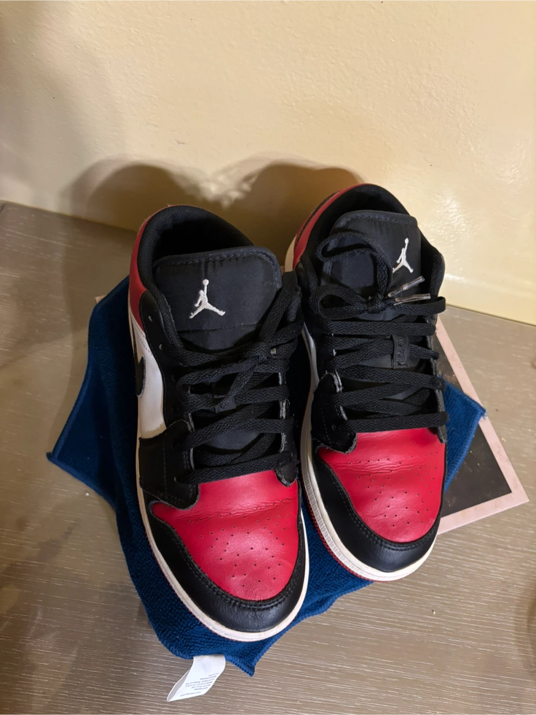 Air Jordan 1 Low SE 'True Blue' Sneakers