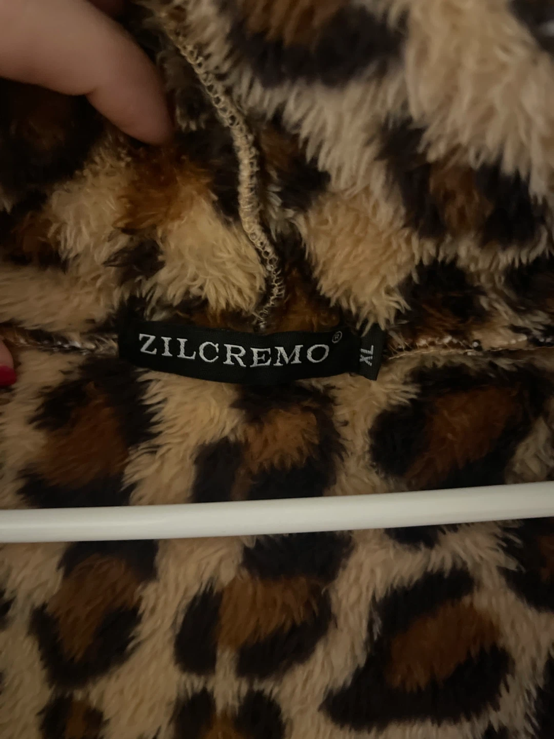 ZILCREMO Leopard Print Fuzzy Hoodie - Size XL - photo 2
