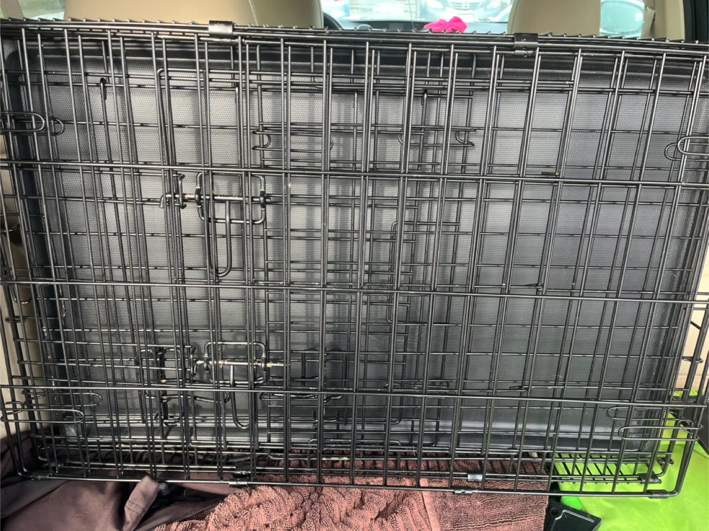 Dog crate