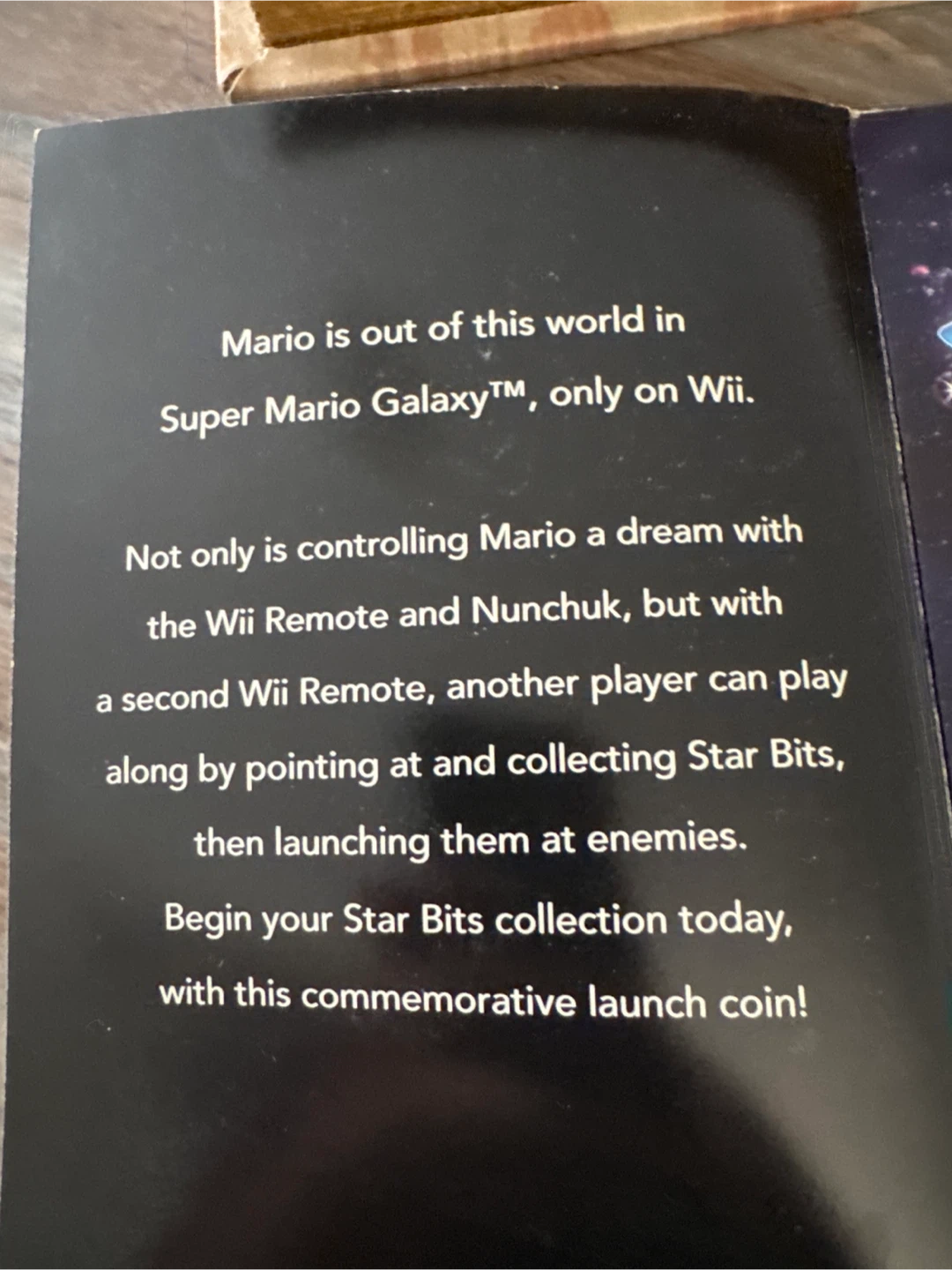Wii Super Mario Galaxy Game with Commemorative Launch Coin - photo 3