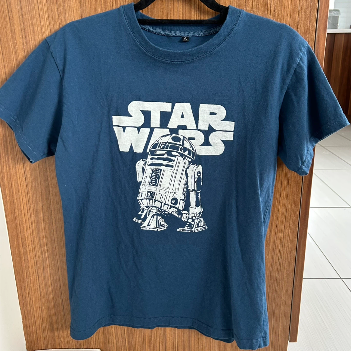 Star Wars R2 Blue T-shirt - Small