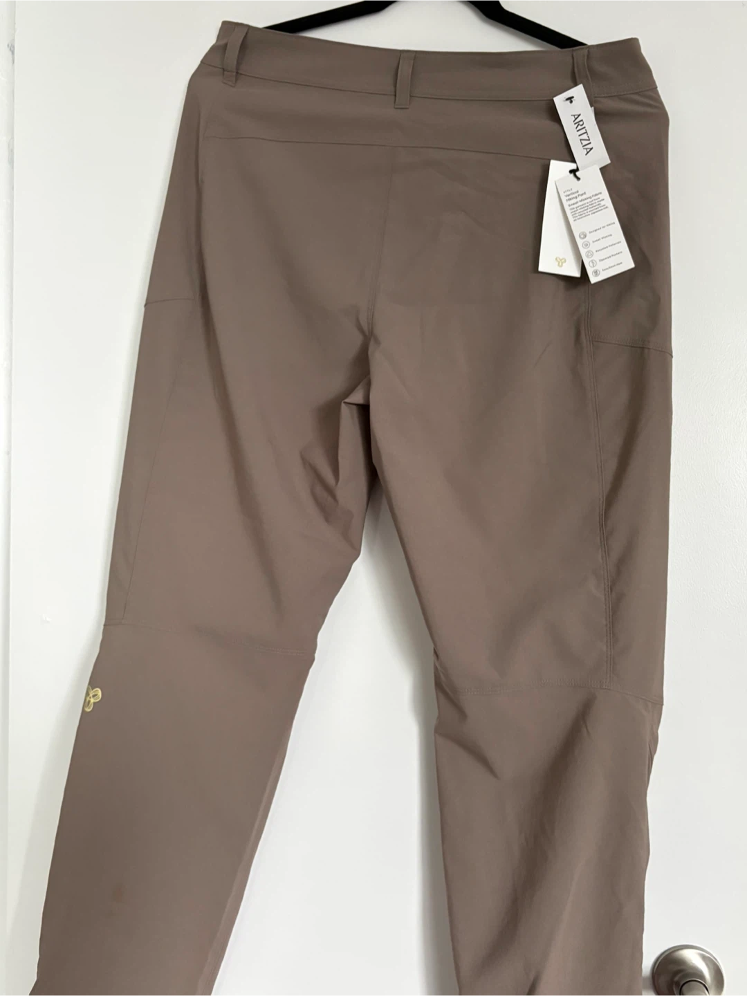 Aritzia Vertical Hiking Pants - Size 10 - photo 5