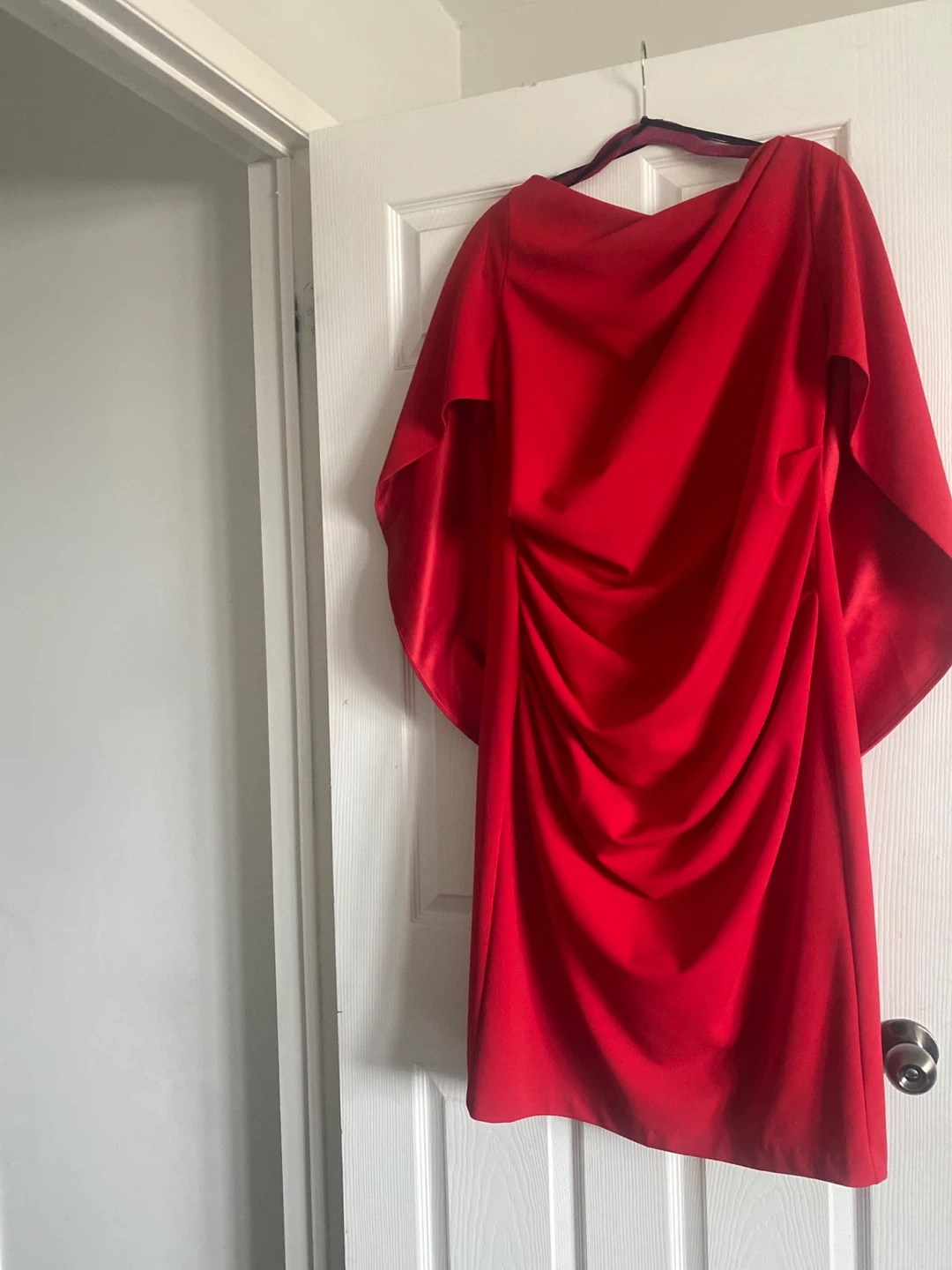 Laura plus Red cape Dress
