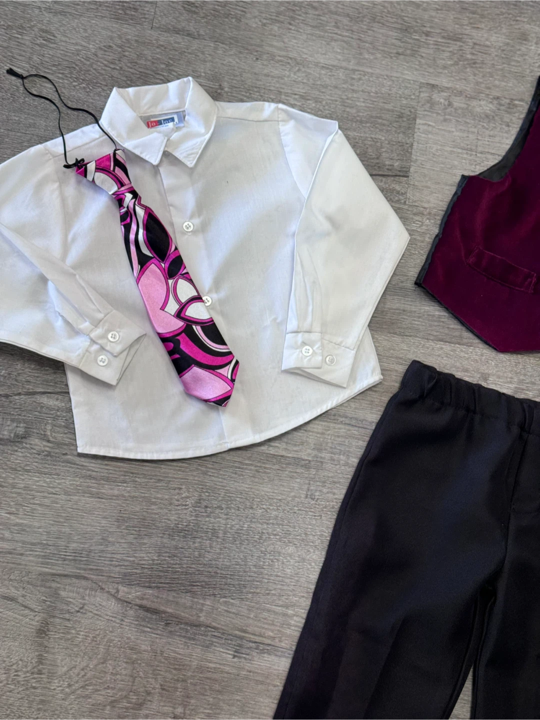 Boys Dress Shirt, Vest, Pants & Tie Set (Toddler Boys Size 4) - photo 2