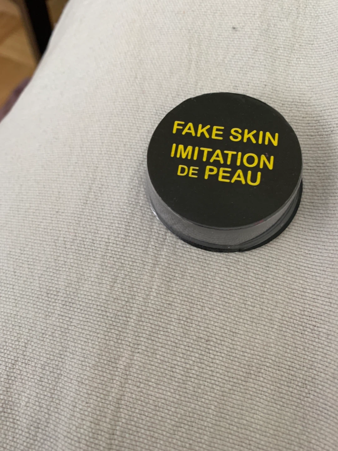 Fake skin