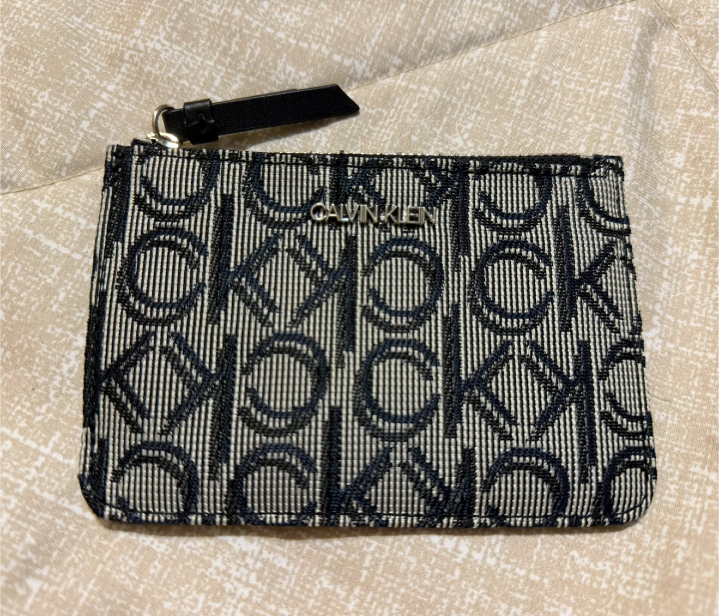 Calvin Klein Card Holder with Zipper Pouch