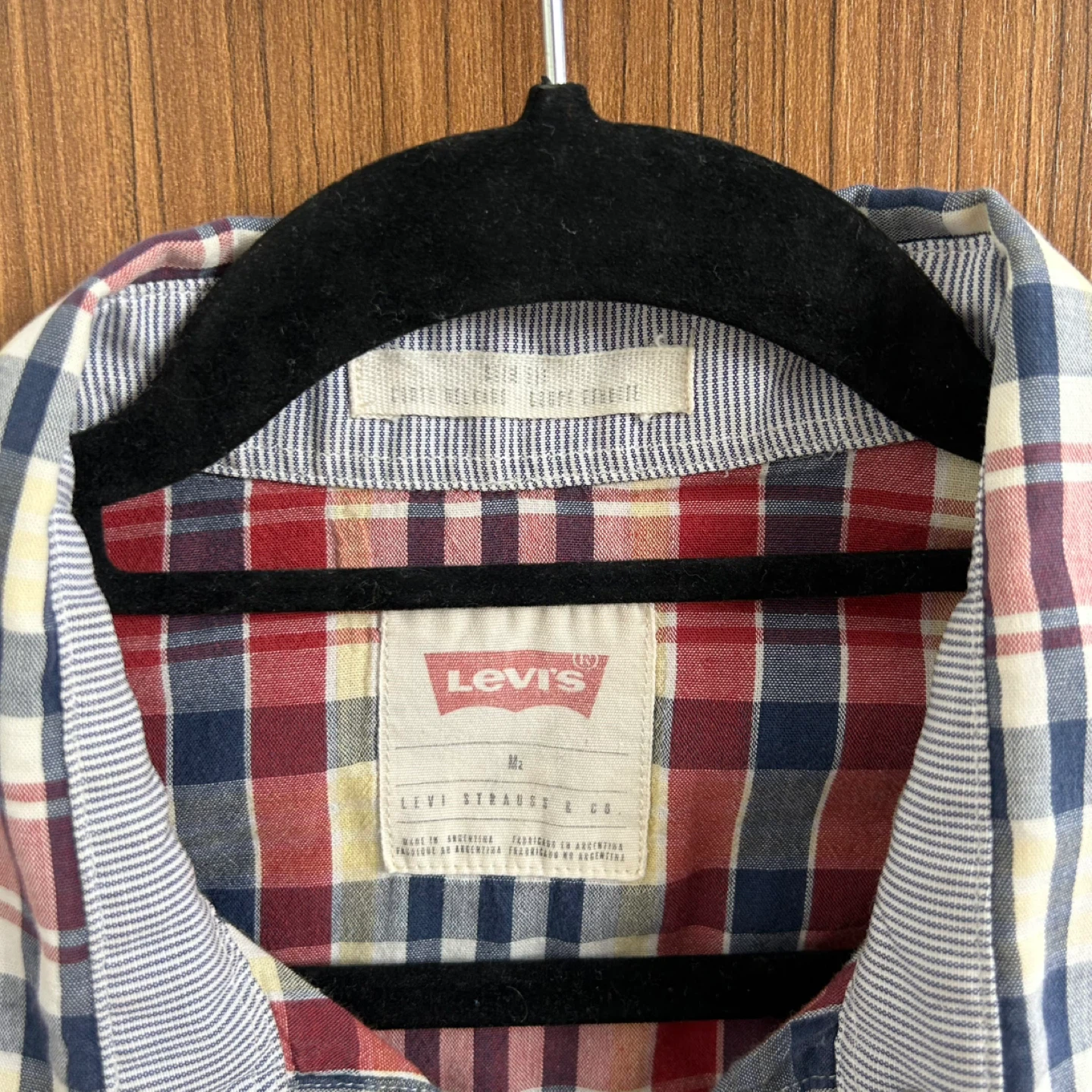 Levi’s men’s plaid shirt M - photo 3