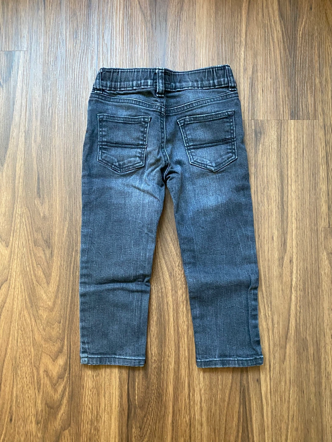 OshKosh B'gosh Jeans - Size 3T 🏆 - photo 2