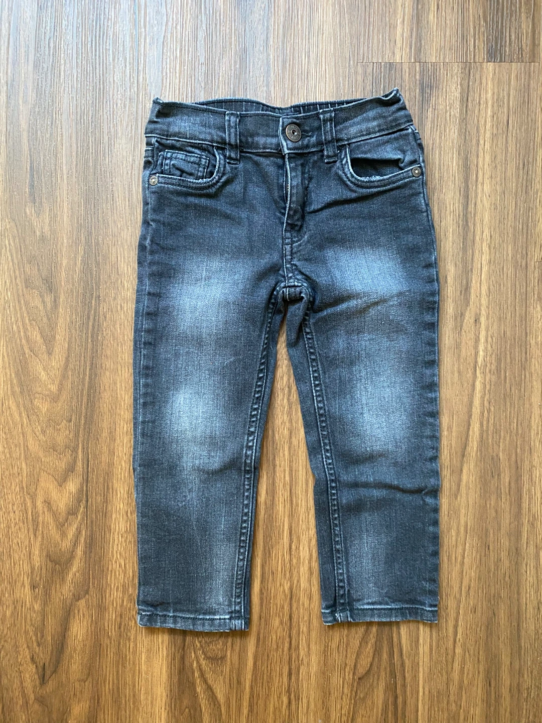 OshKosh B'gosh Jeans - Size 3T 🏆