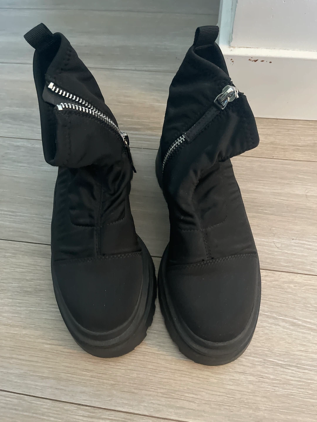 ALDO Black Zip Ankle Boots - Women's Size 8 - photo 5