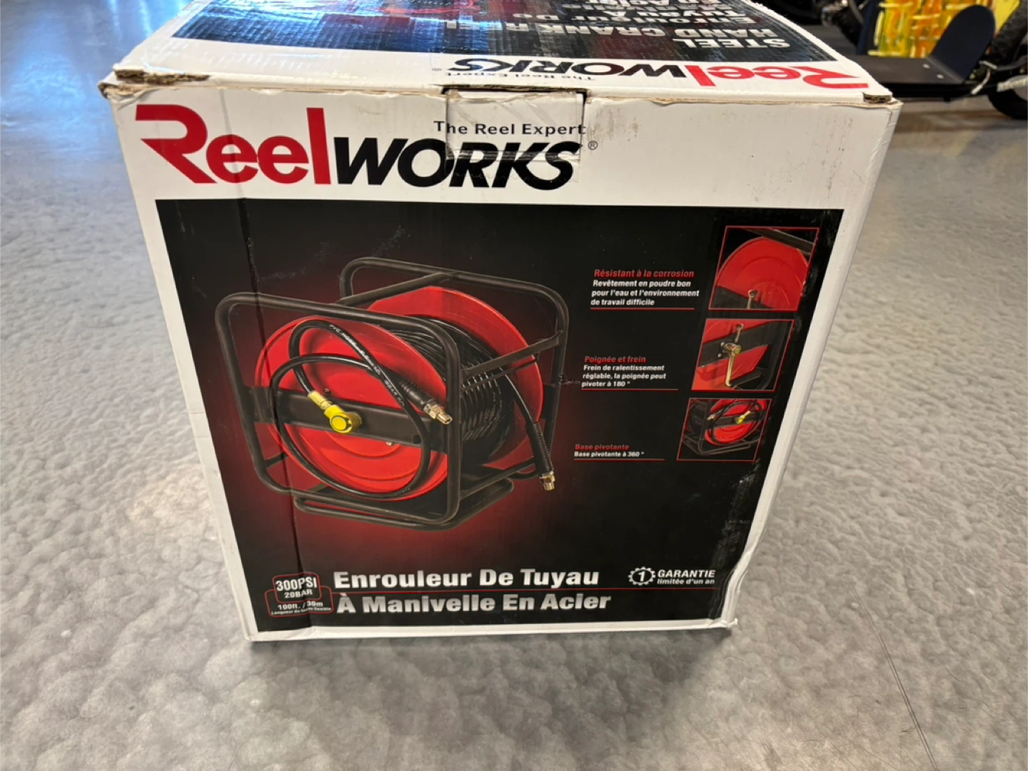 ReelWORKS Steel Hand Crank Reel