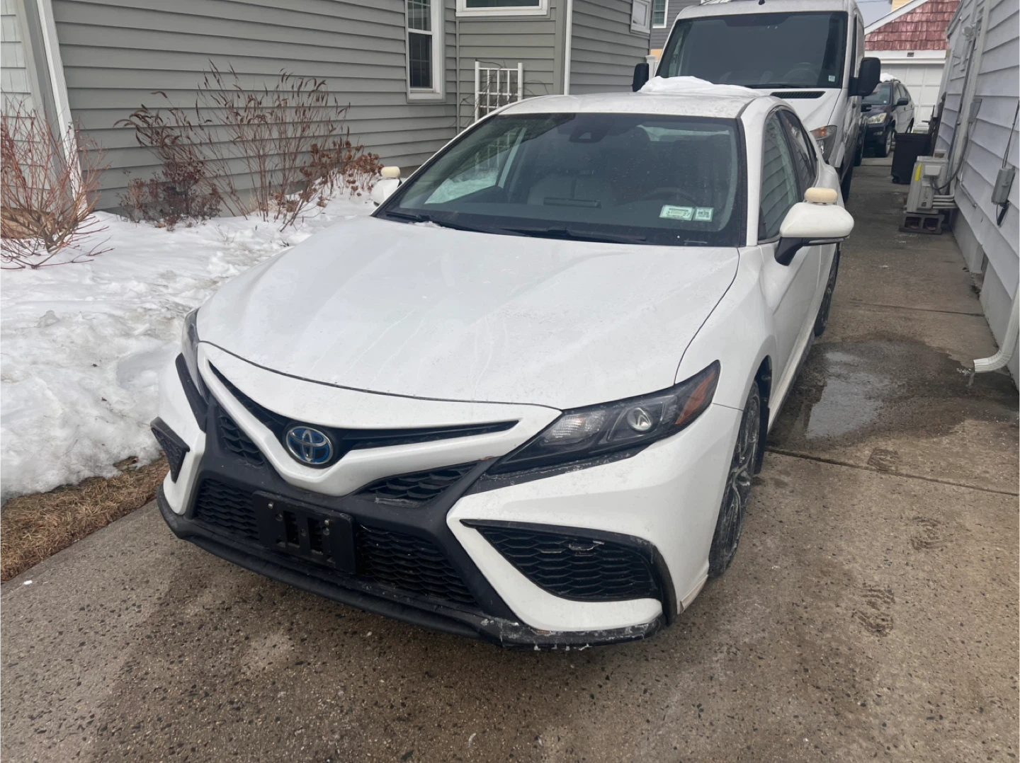 2022 Toyota Camry SE HY