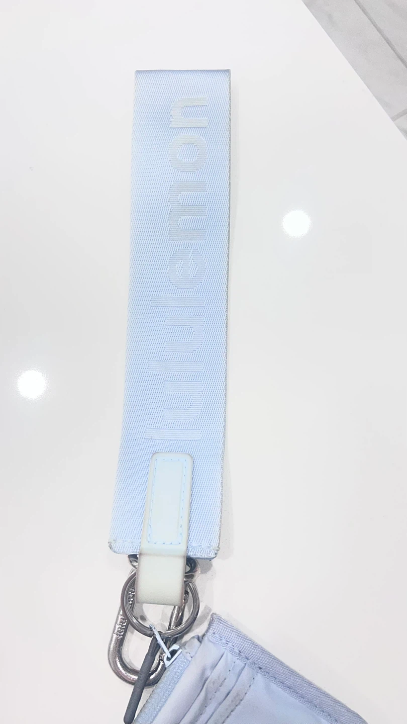 Lululemon Card Holder with Wrist Strap - photo 2
