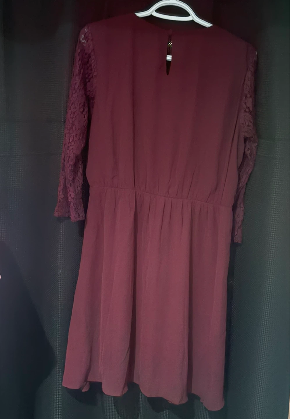 Women's Maroon Lace Sleeve Dress - photo 2