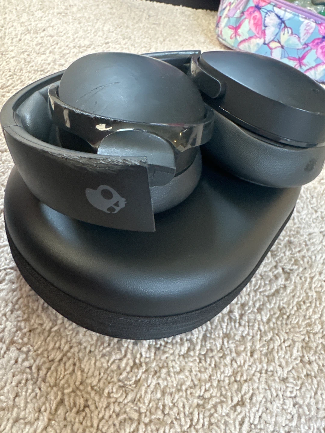 Skullcandy Over-Ear Headphones with Case - photo 3