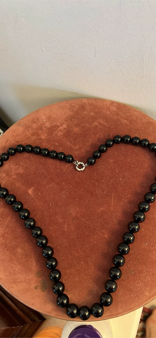 Black Onyx bead necklace. - photo 2