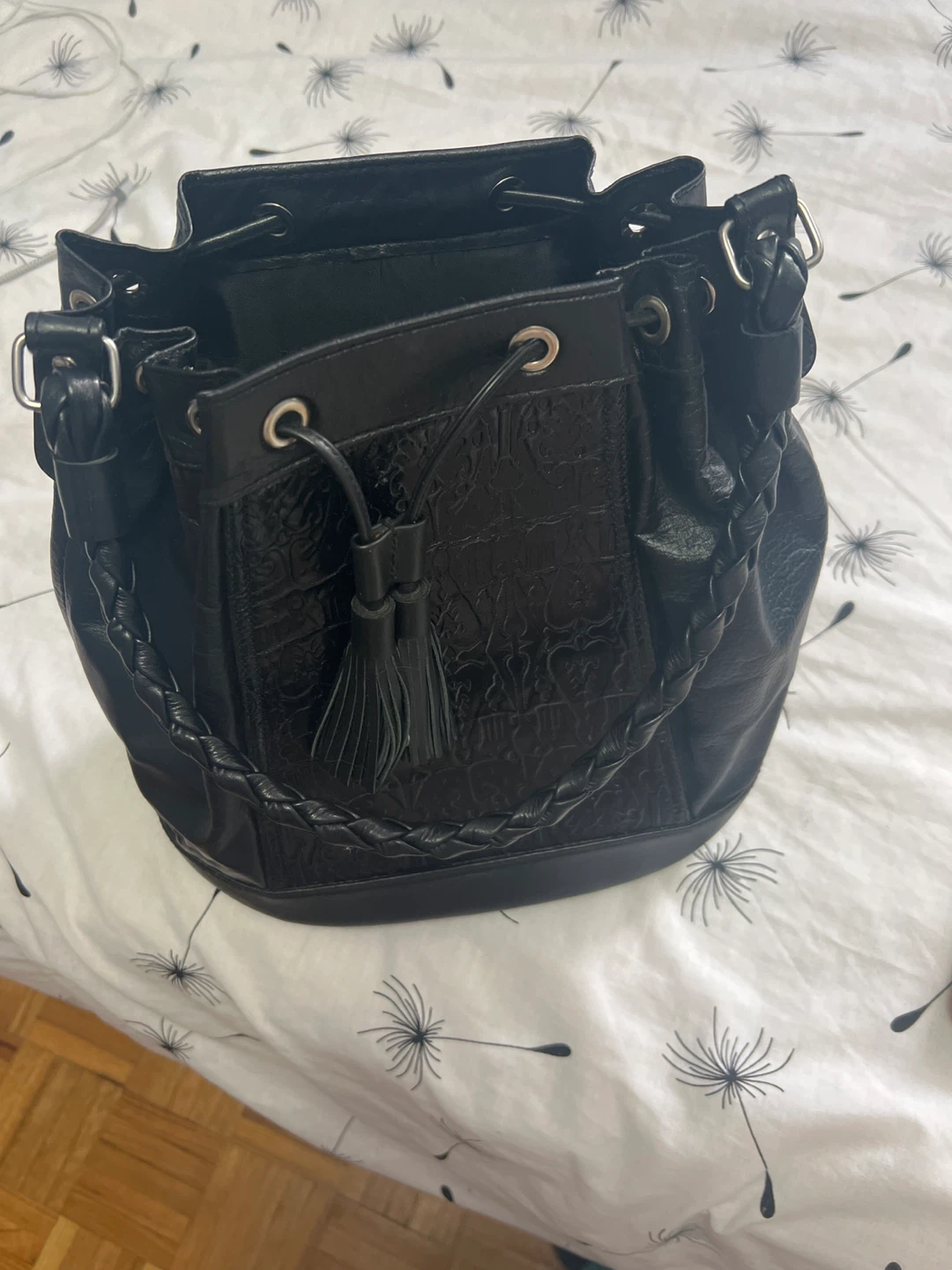 Black Leather Bucket Bag with Tassel - photo 4
