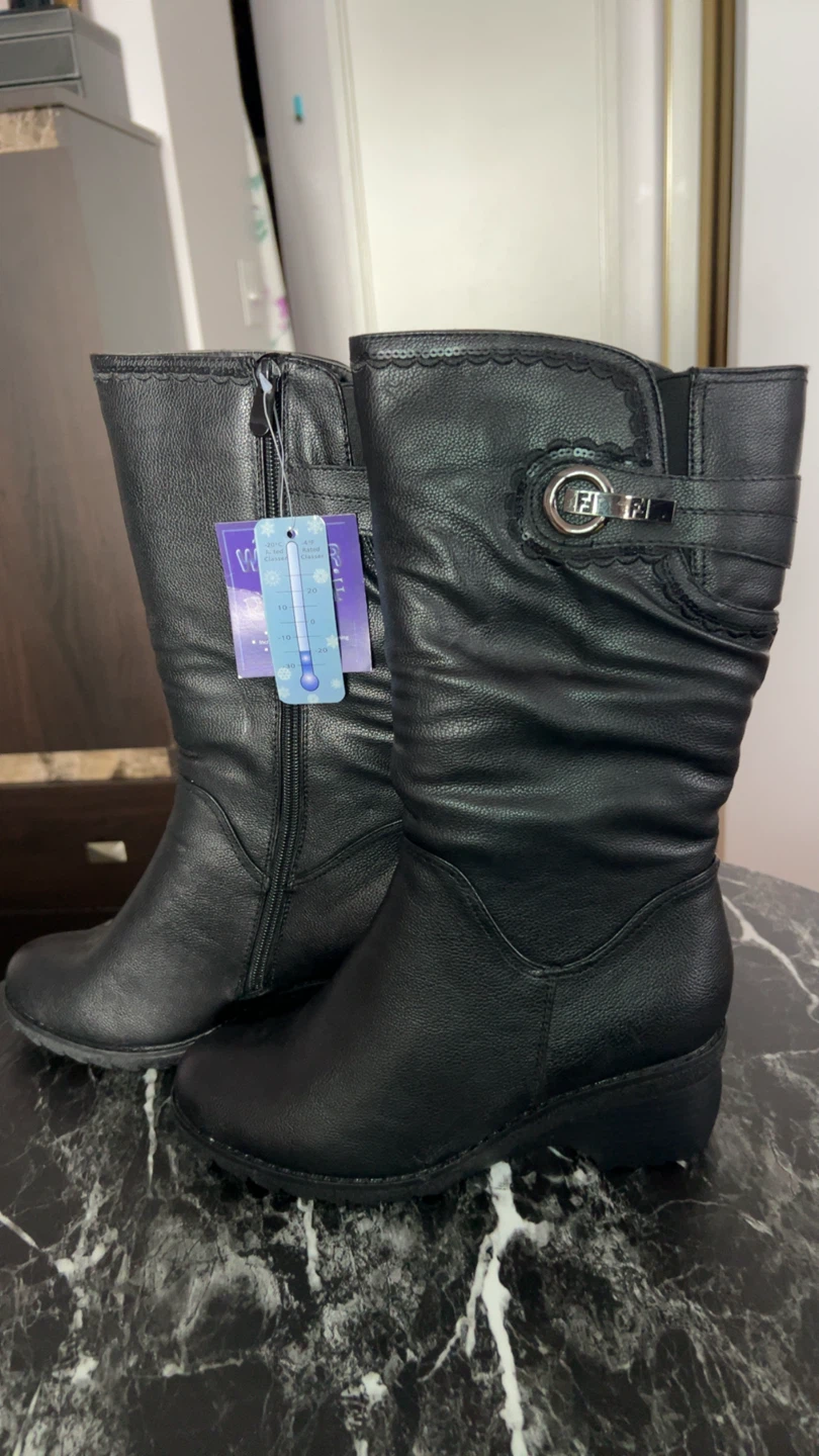 Black Winter Boots