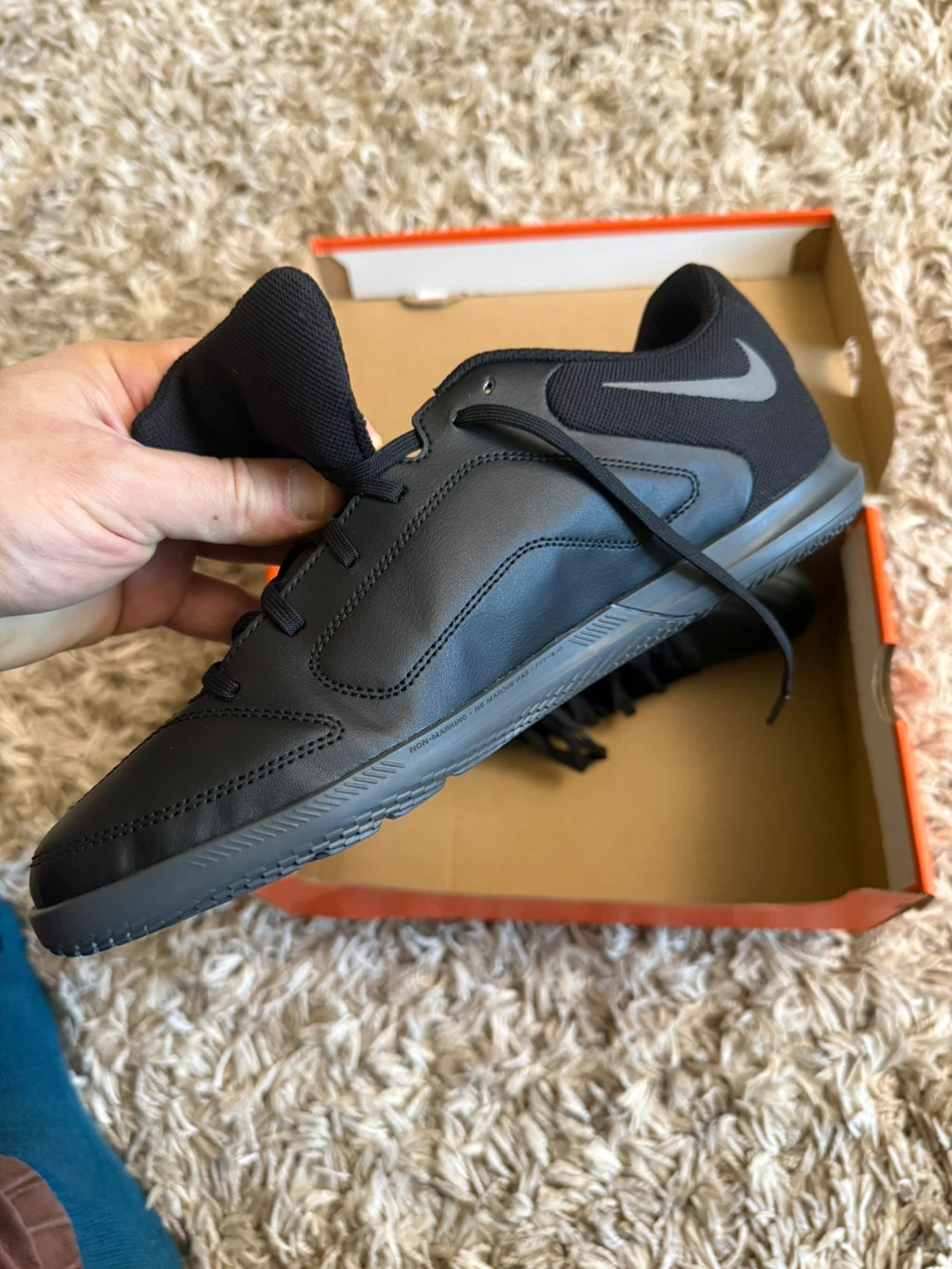 Nike Legend 9 Club IC Indoor Soccer Shoes Black Men's Size 12.5 - photo 3