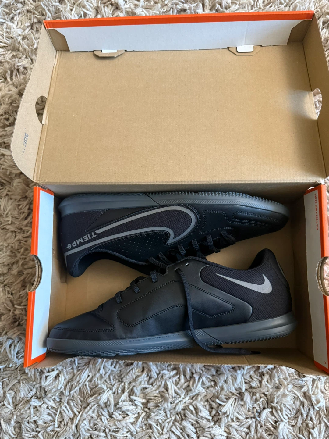 Nike Legend 9 Club IC Indoor Soccer Shoes Black Men's Size 12.5 - photo 2