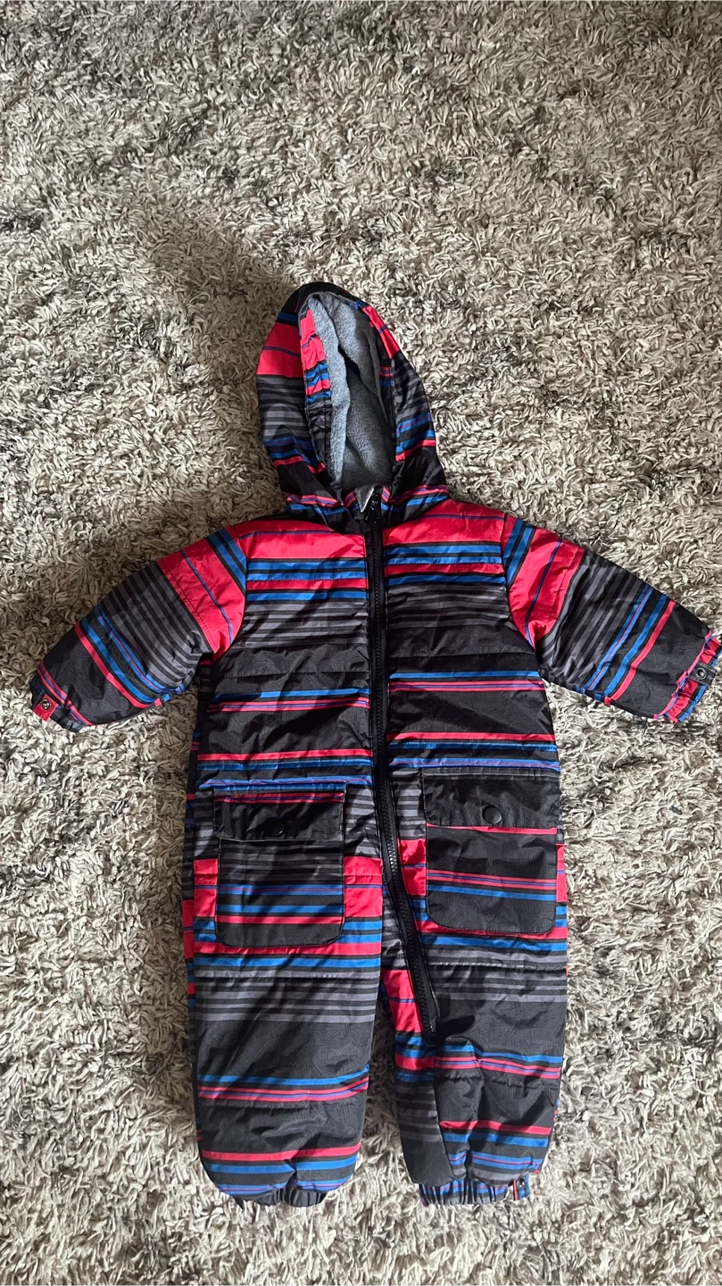Baby Snowsuit - Size 12 Months🏆