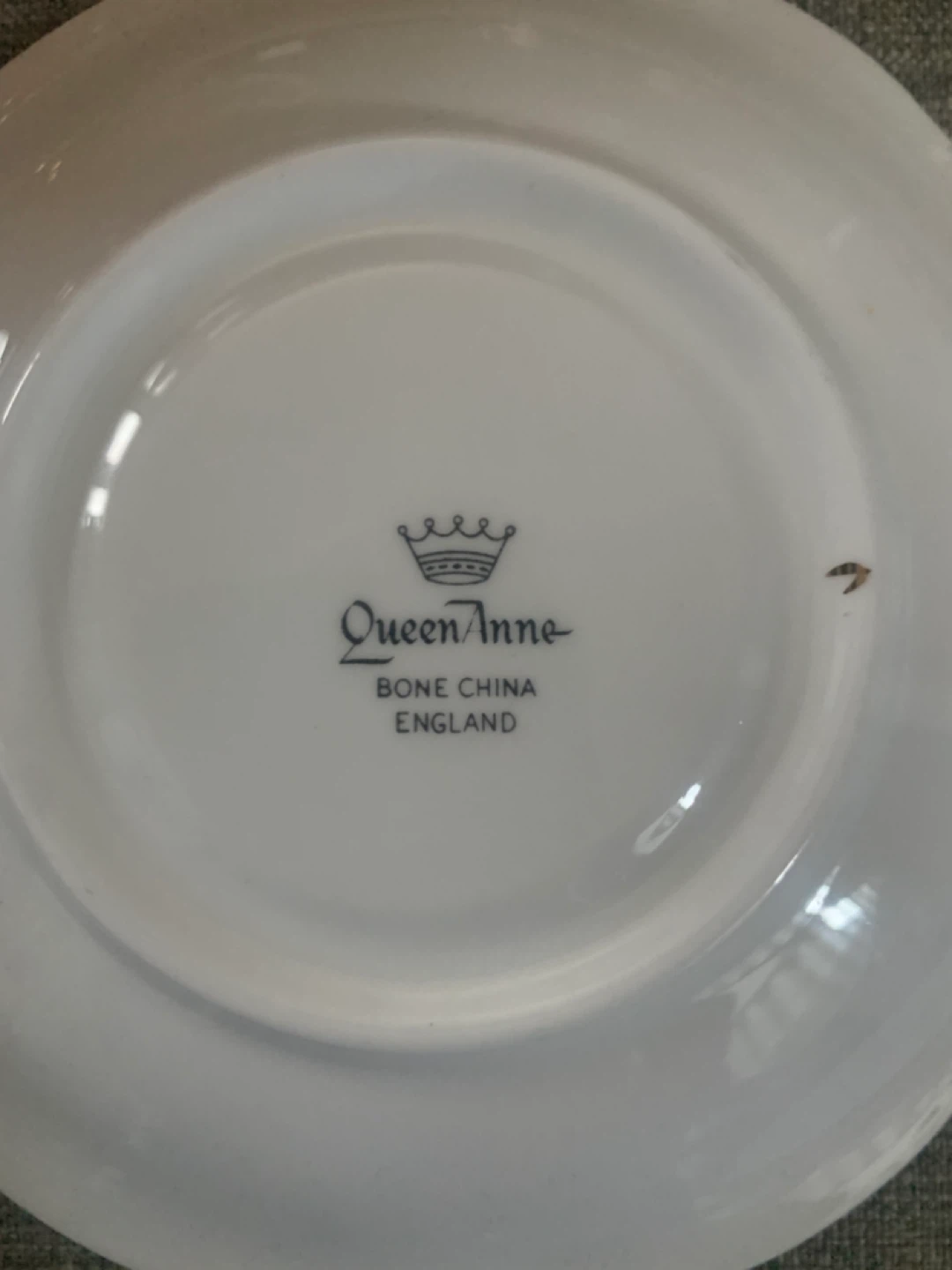 BRAND NEW Vintage Bone China Teacup and Saucer Sets - photo 3