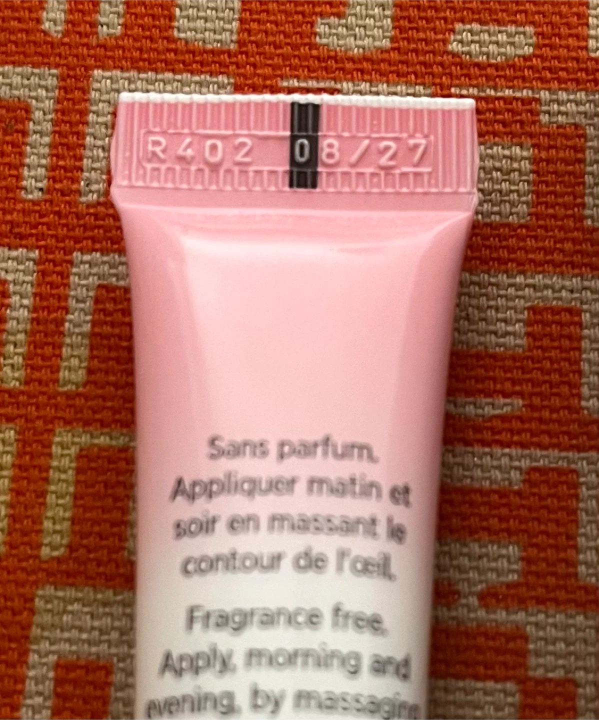 Yves Rocher Bright Botanical Brightening Eye Contour Cream 15ml - photo 3