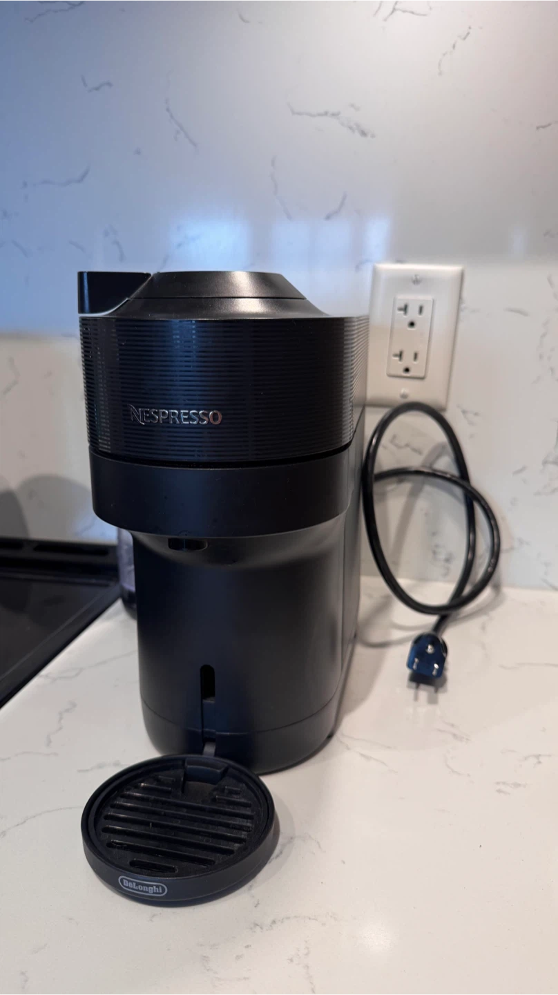 Nespresso VertuoPlus Coffee and Espresso Maker - photo 3