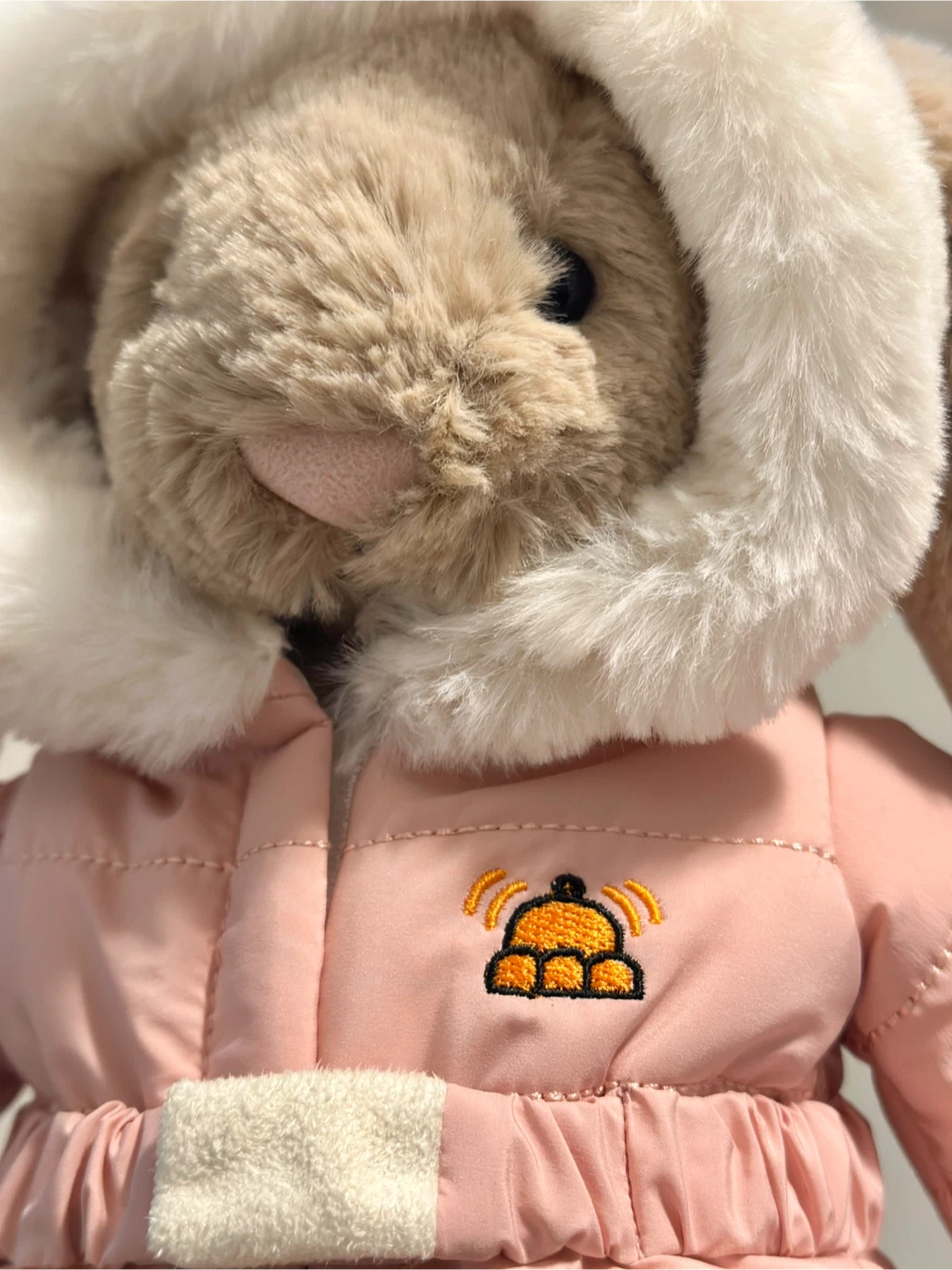 Retired Jellycat Bashful Bunny ‘Snow Suit’ ❄️ - photo 2