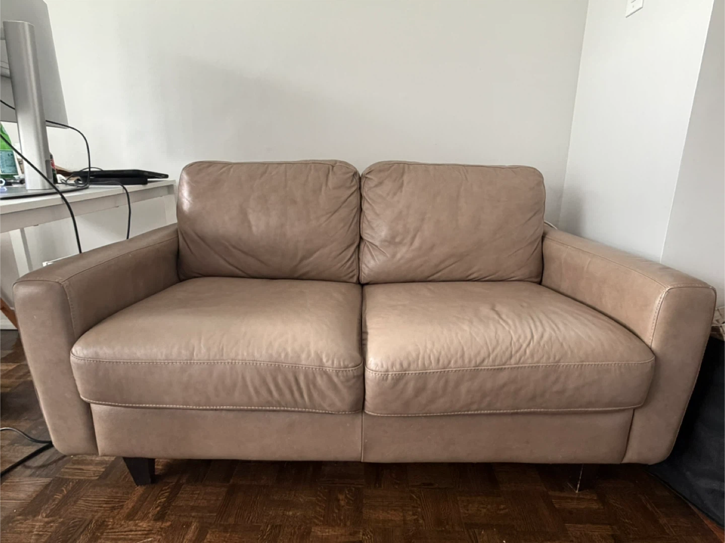 Leather love seat sofa - photo 2